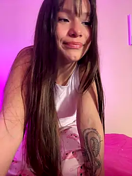 Snapshot of Alisha_Olsen_ chatting on November 2025 05:09:02 AM Alisha Olsen online show from November 2025 05:09:02 AM