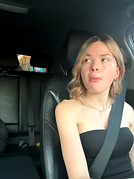 Snapshot of SMELLSEX chatting on September 2025 04:17:01 PM SMELLSEX online show from September 2025 04:17:01 PM