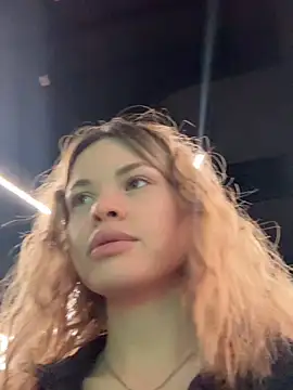 Snapshot of SMELLSEX chatting on November 2025 07:24:01 PM SMELLSEX online show from November 2025 07:24:01 PM