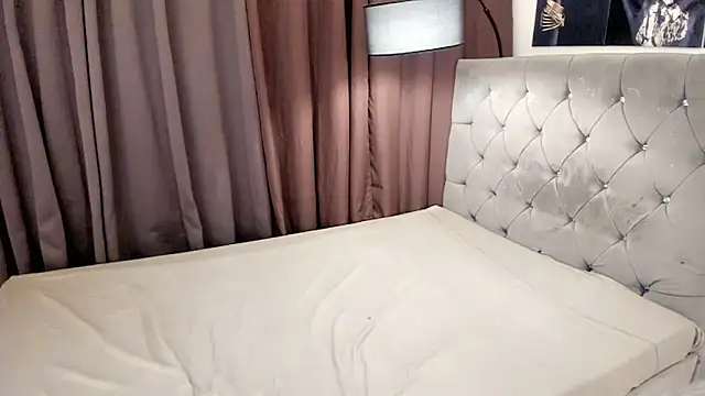 Snapshot of urfantasyhotbaby chatting on November 2025 05:06:02 PM urfantasyhotbaby online show from November 2025 05:06:02 PM