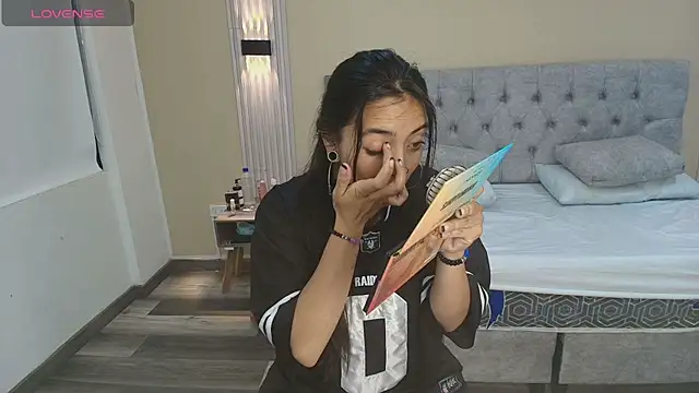 Snapshot of LiaMonroee_ chatting on October 2025 11:40:01 AM LiaMonroee online show from October 2025 11:40:01 AM