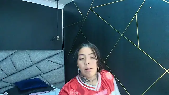 Snapshot of LiaMonroee_ chatting on December 2025 11:59:01 AM LiaMonroee online show from December 2025 11:59:01 AM