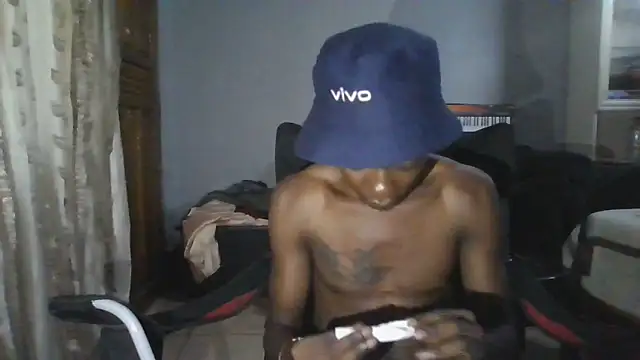 Nykho17 online show from March 2026 04:09:01 PM