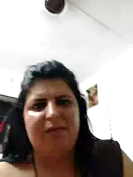 Snapshot of Jann_Riya333 chatting on June 2026 02:33:01 PM Jann Riya333 online show from June 2026 02:33:01 PM
