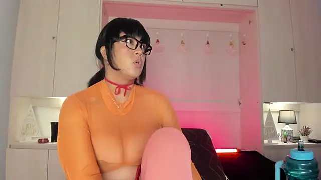 VickyRuiz  online show from November 2025 12:22:02 PM