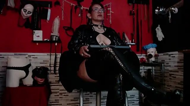 Miss Mirandaa online show from October 2025 03:31:02 AM