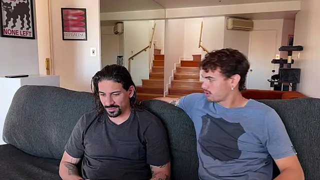 Snapshot of lenruy chatting on November 2025 06:46:02 PM lenruy online show from November 2025 06:46:02 PM