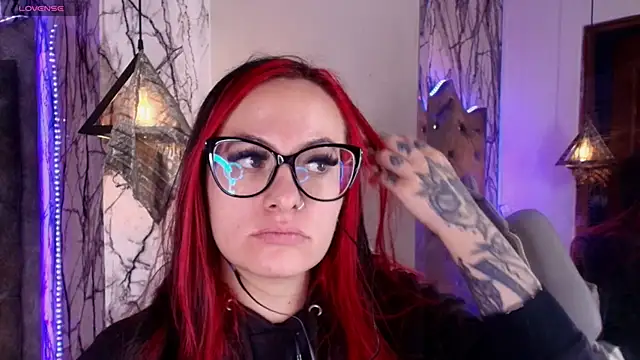 Zami Escobar of online show from March 2026 05:07:02 PM