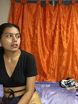 Snapshot of Nezuko-uWux chatting on October 2025 11:43:01 PM Nezuko-uWux online show from October 2025 11:43:01 PM