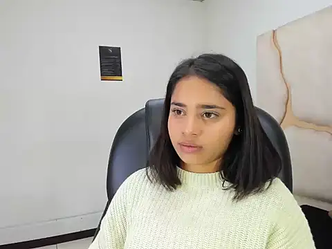 Snapshot of ScarletDoll chatting on November 2025 03:27:02 AM ScarletDoll online show from November 2025 03:27:02 AM