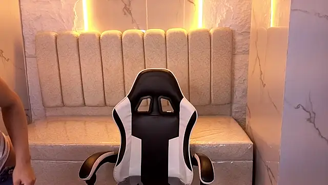 Mary Luxx TP online show from November 2025 03:20:02 AM