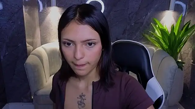 Mary Luxx TP online show from November 2025 03:16:02 AM