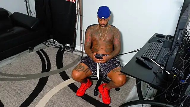 SLANGONDEMHOES online show from November 2025 10:31:02 PM