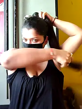 Snapshot of Hottie_couple69 chatting on October 2025 05:17:02 AM Hottie couple69 online show from October 2025 05:17:02 AM