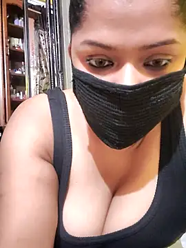 Snapshot of Hottie_couple69 chatting on October 2025 06:28:02 PM Hottie couple69 online show from October 2025 06:28:02 PM