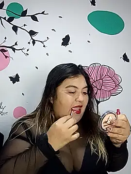 Snapshot of curvy_diva_ chatting on October 2025 11:21:02 AM curvy diva online show from October 2025 11:21:02 AM