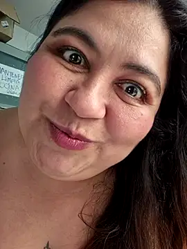 Snapshot of curvy_diva_ chatting on October 2025 01:54:02 PM curvy diva online show from October 2025 01:54:02 PM