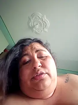 Snapshot of curvy_diva_ chatting on November 2025 10:08:02 PM curvy diva online show from November 2025 10:08:02 PM