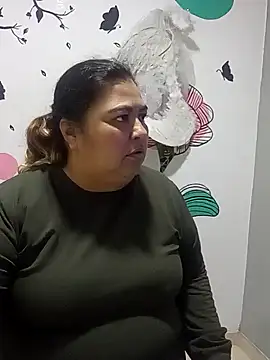 Snapshot of curvy_diva_ chatting on November 2025 09:20:02 AM curvy diva online show from November 2025 09:20:02 AM