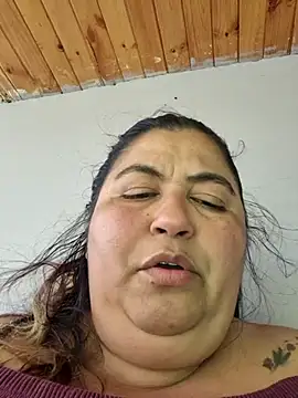 Snapshot of curvy_diva_ chatting on December 2025 08:57:02 PM curvy diva online show from December 2025 08:57:02 PM