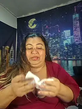 curvy diva  online show from April 2026 09:37:01 AM