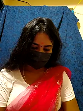 mini-queen online show from November 2025 08:47:01 AM