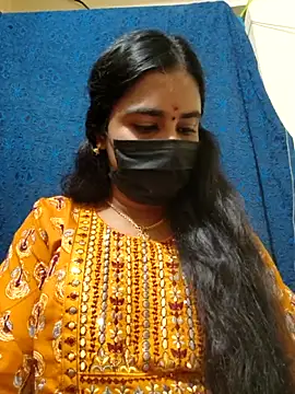 mini-queen online show from April 2026 01:06:02 PM