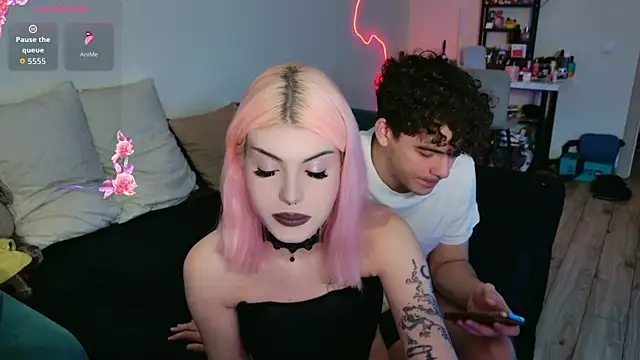 Snapshot of Alice18James chatting on September 2025 06:07:01 PM Alice18James online show from September 2025 06:07:01 PM