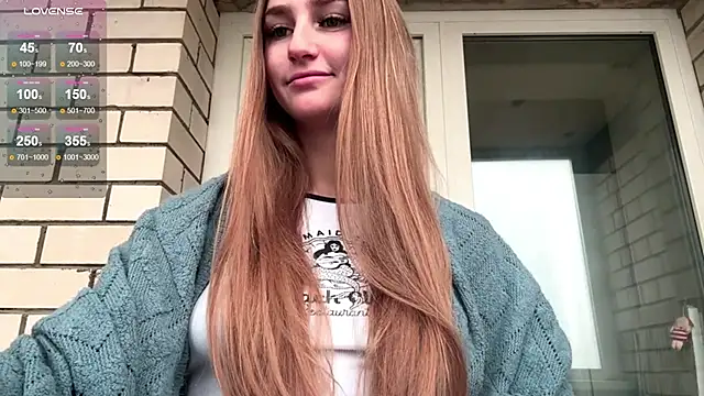 Snapshot of SweetJinny88 chatting on November 2025 07:33:02 AM SweetJinny88 online show from November 2025 07:33:02 AM