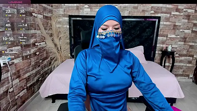 Amal Bakir online show from October 2025 01:03:02 AM