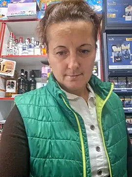 Fluturas2 online show from September 2025 06:17:01 AM