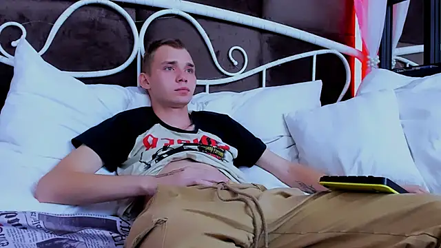 Snapshot of TimBlaks chatting on September 2025 08:54:01 PM TimBlaks online show from September 2025 08:54:01 PM