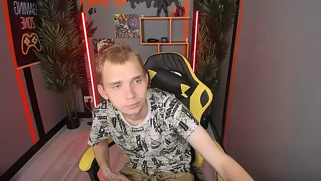 Snapshot of TimBlaks chatting on October 2025 03:42:01 PM TimBlaks online show from October 2025 03:42:01 PM