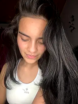 Snapshot of blinkiii_ chatting on November 2025 12:53:01 AM blinkiii online show from November 2025 12:53:01 AM