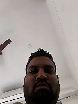 vinay smalldick online show from April 2026 09:59:01 AM