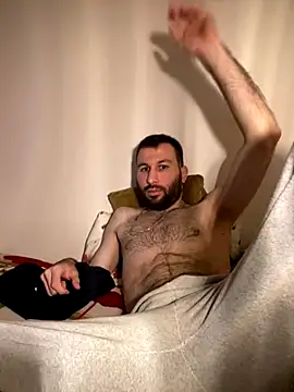 speddy34 online show from October 2025 06:53:01 PM