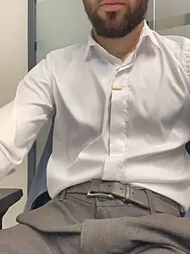 speddy34 online show from October 2025 07:07:02 AM