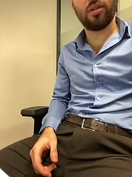 speddy34 online show from April 2026 06:25:02 AM