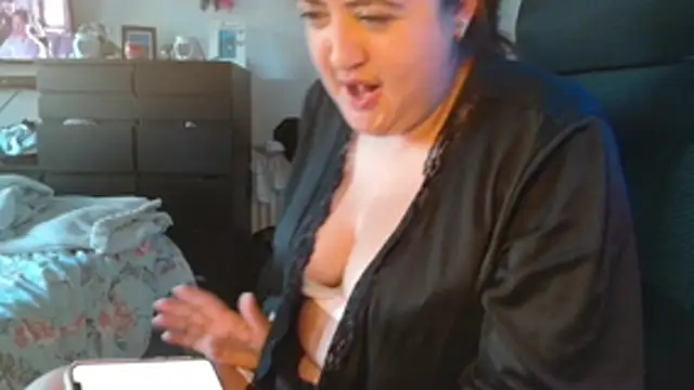 Snapshot of Prill940 chatting on October 2025 07:38:02 AM Prill940 online show from October 2025 07:38:02 AM