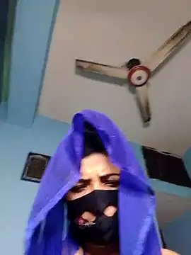 Snapshot of Cute-Rani-1 chatting on April 2026 09:41:02 PM Cute-Rani-1 online show from April 2026 09:41:02 PM