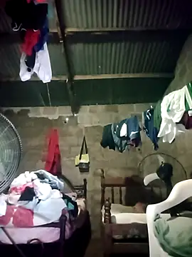 Snapshot of Lucy-Ferr chatting on October 2025 01:07:01 PM Lucy-Ferr online show from October 2025 01:07:01 PM