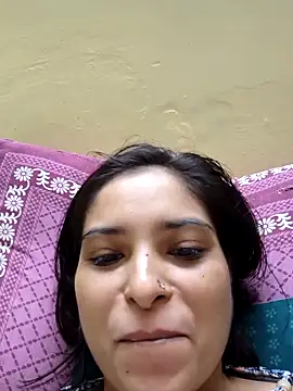 QUEEN-ADITI online show from October 2025 07:14:02 PM