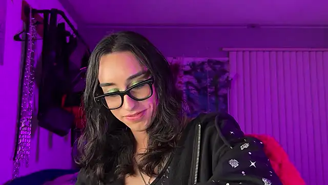 xoFrankie online show from February 2026 03:37:02 AM