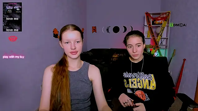 khloebeauty online show from October 2025 08:26:01 PM