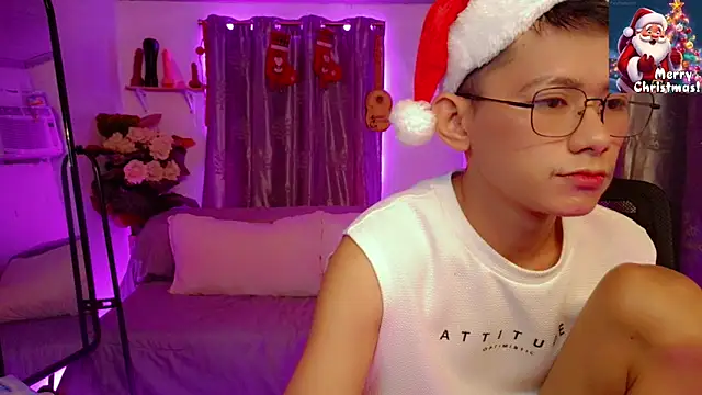 Snapshot of Skinny_CumLoader69 chatting on December 2025 03:17:01 PM Skinny CumLoader69 online show from December 2025 03:17:01 PM