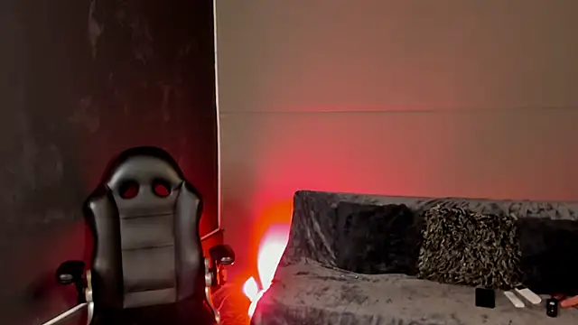 Snapshot of AliceFit_212 chatting on November 2025 02:56:02 AM AliceFit 212 online show from November 2025 02:56:02 AM