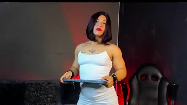 Snapshot of AliceFit_212 chatting on November 2025 01:22:02 PM AliceFit 212 online show from November 2025 01:22:02 PM