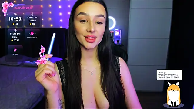 Snapshot of Veronica_Larsson chatting on November 2025 07:38:01 PM Veronica Larsson online show from November 2025 07:38:01 PM