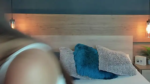 Snapshot of SusanAdams1 chatting on November 2025 02:54:01 PM SusanAdams1 online show from November 2025 02:54:01 PM