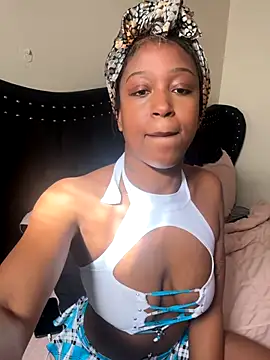 Snapshot of Realpr3ttydior chatting on November 2025 03:55:01 PM Realpr3ttydior online show from November 2025 03:55:01 PM